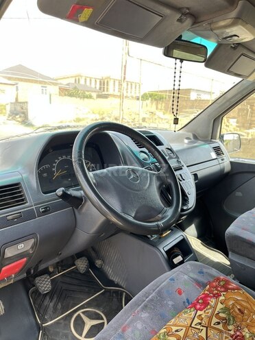 Mercedes Vito 1999, 480,000 km - 2.2 l - Bakı