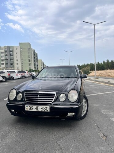 Mercedes E 220 d 2000, 470,500 km - 2.2 l - Bakı