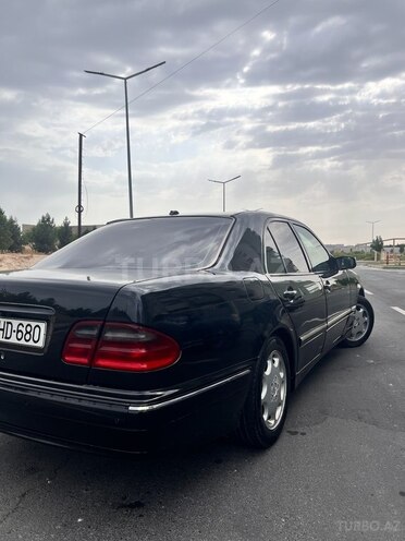 Mercedes E 220 d 2000, 470,500 km - 2.2 l - Bakı
