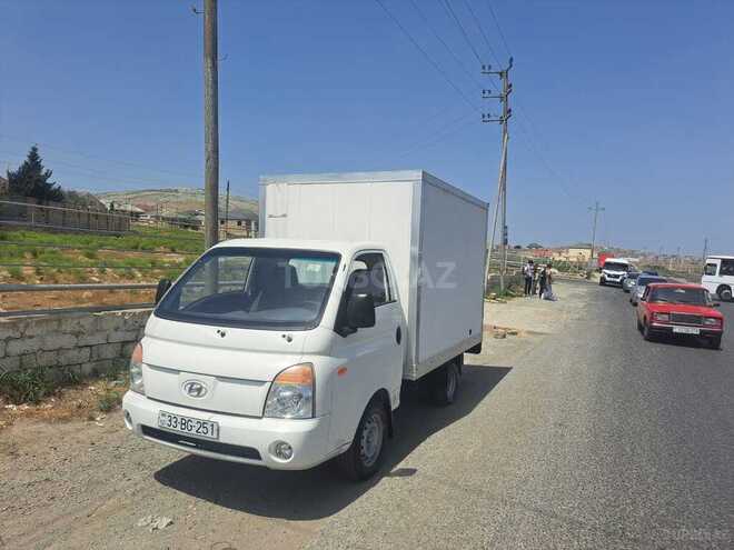 Hyundai H 100 2009, 235,840 km - 2.5 l - Bakı
