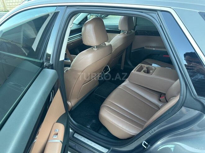 Hyundai Grandeur-7
