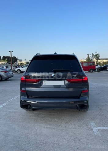 BMW X7-5