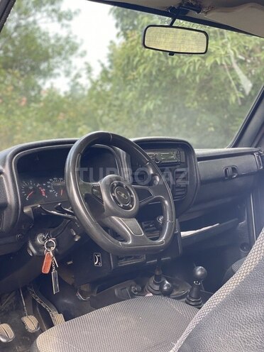 LADA (VAZ) Niva 2015, 134,000 km - 1.7 л - Yardımlı