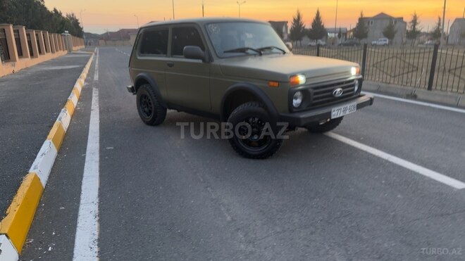 LADA (VAZ) Niva 2007, 105,000 km - 1.7 l - Zaqatala