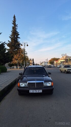 Mercedes 190 1991, 350,000 km - 2.0 l - Masallı