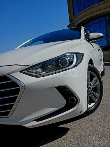 Hyundai Avante 2016, 175,900 km - 1.6 l - Bakı