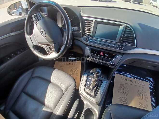 Hyundai Avante 2016, 175,900 km - 1.6 l - Bakı