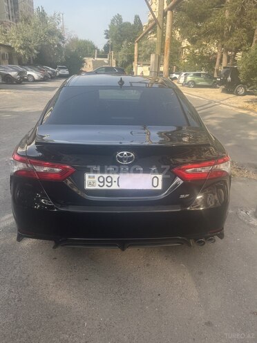 Toyota Camry 2018, 120,000 km - 2.5 л - Bakı