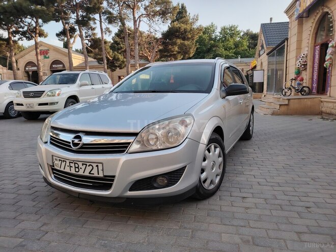 Opel Astra 2007, 200,000 km - 1.7 l - Ucar