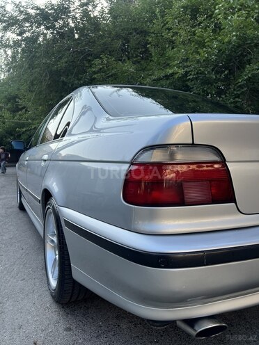 BMW 528 1997, 328,000 km - 2.8 l - Bakı