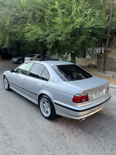 BMW 528 1997, 328,000 km - 2.8 l - Bakı