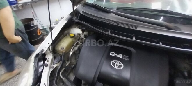 Toyota Auris 2007, 361,261 km - 1.4 l - Bakı