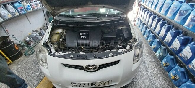 Toyota Auris 2007, 361,261 km - 1.4 l - Bakı