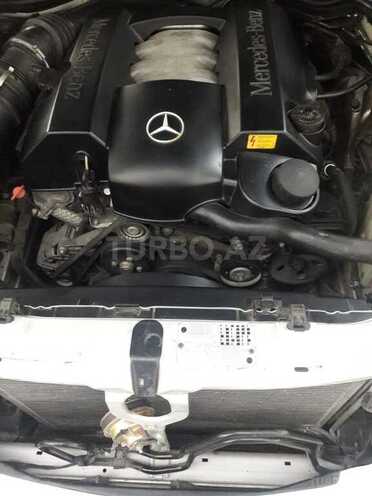 Mercedes E 240 2000, 306,000 km - 2.6 l - Bakı