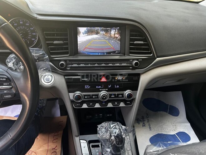 Hyundai Elantra 2019, 127,000 km - 2.0 l - Bakı