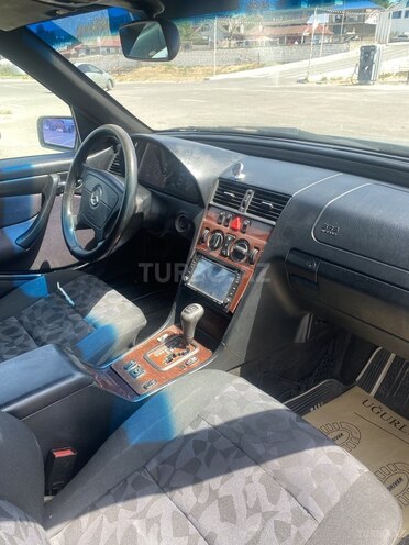 Mercedes C 220 d 1999, 450,000 km - 2.2 l - Bakı