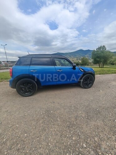 Mini Cooper 2010, 241,000 km - 1.6 l - 
