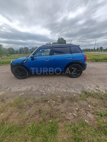 Mini Cooper 2010, 241,000 km - 1.6 l - 