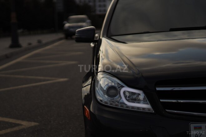 Mercedes C 250 2013, 110,000 km - 1.8 л - Bakı