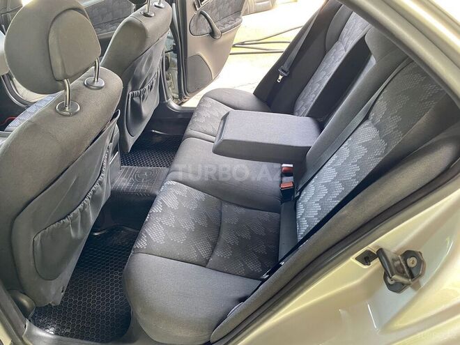 Mercedes C 200 2001, 326,489 km - 2.0 l - Bakı