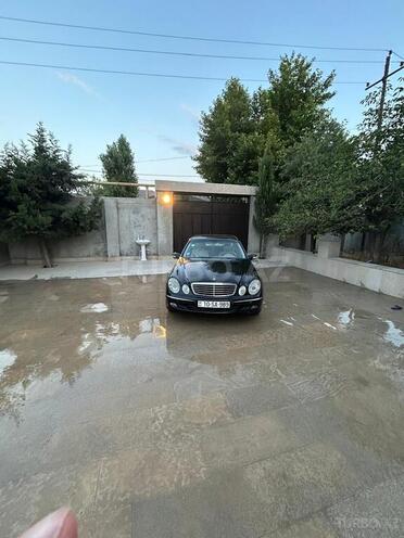 Mercedes E 240 2002, 330,000 km - 2.6 l - Bakı