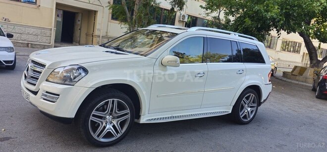 Mercedes GL 550 2009, 155,000 km - 5.5 l - Bakı