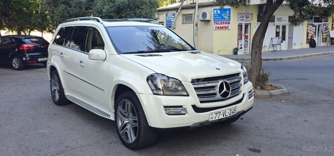 Mercedes GL 550 2009, 155,000 km - 5.5 l - Bakı