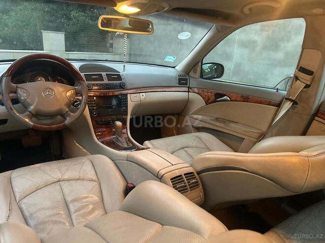 Mercedes E 240 2002, 330,000 km - 2.6 l - Bakı