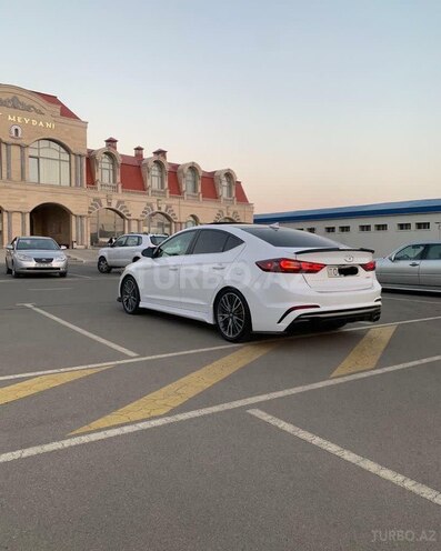 Hyundai Elantra 2018, 177,000 km - 1.6 л - Naxçıvan