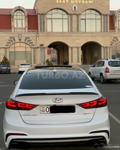 Hyundai Elantra 2018, 177,000 km - 1.6 л - Naxçıvan