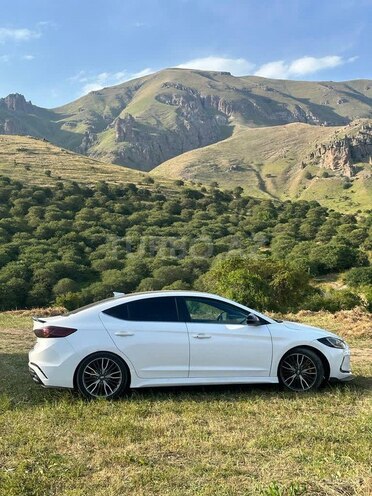 Hyundai Elantra 2018, 177,000 km - 1.6 л - Naxçıvan