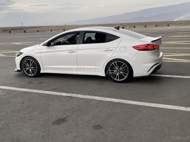 Hyundai Elantra 2018, 177,000 km - 1.6 л - Naxçıvan