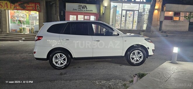Hyundai Santa Fe 2010, 200,000 km - 2.0 л - Bakı