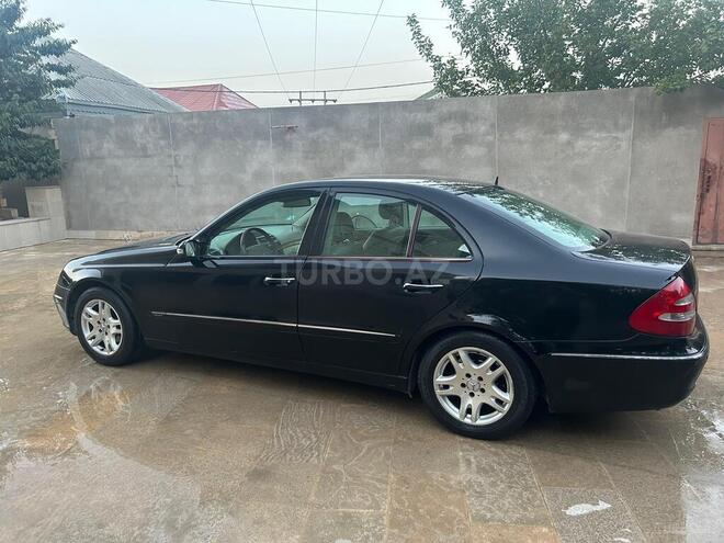 Mercedes E 240 2002, 330,000 km - 2.6 l - Bakı