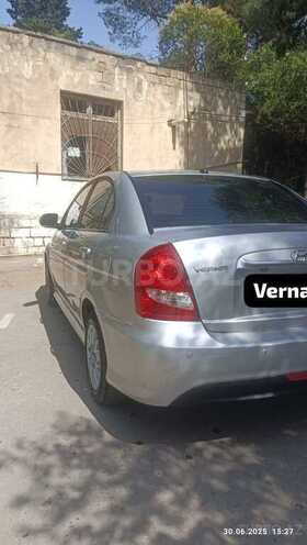 Hyundai Verna 2009, 387,000 km - 1.5 l - Bakı