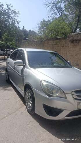 Hyundai Verna 2009, 387,000 km - 1.5 l - Bakı
