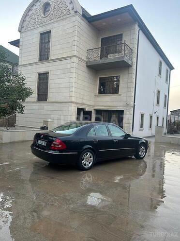 Mercedes E 240 2002, 330,000 km - 2.6 l - Bakı