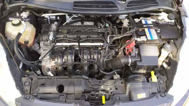 Ford Fiesta 2012, 182,120 km - 1.6 l - Bakı
