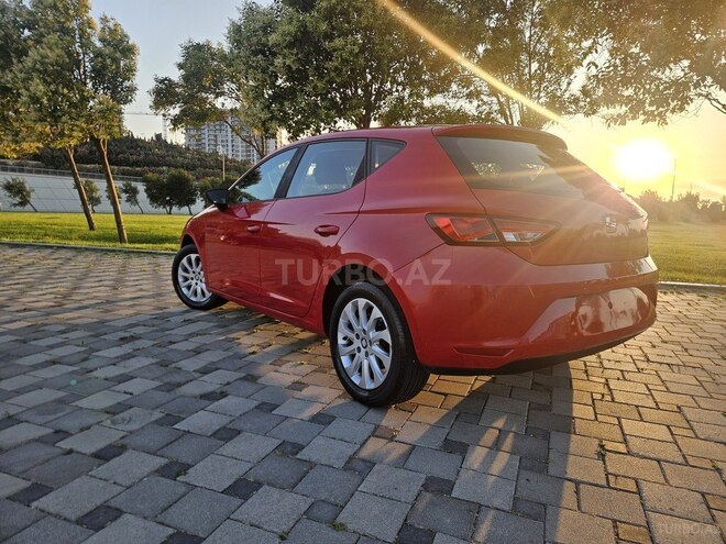 SEAT Leon-17