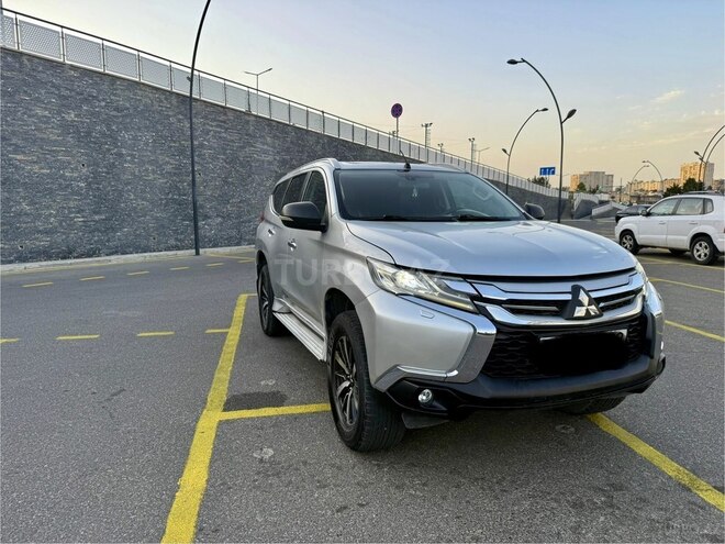 Mitsubishi Pajero Sport 2019, 178,000 km - 3.0 л - Bakı