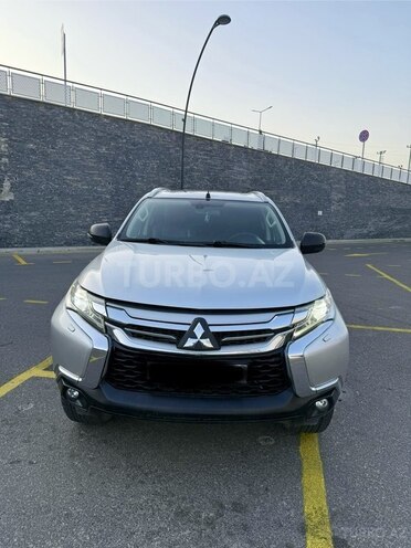 Mitsubishi Pajero Sport 2019, 178,000 km - 3.0 л - Bakı