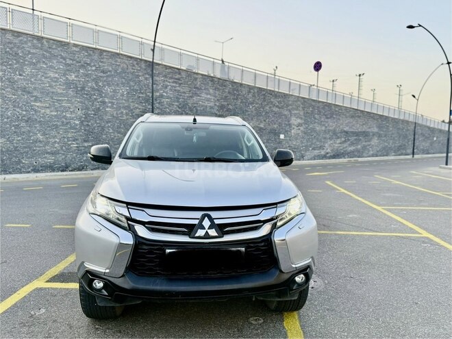Mitsubishi Pajero Sport 2019, 178,000 km - 3.0 л - Bakı