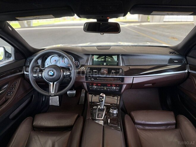 BMW 528-8