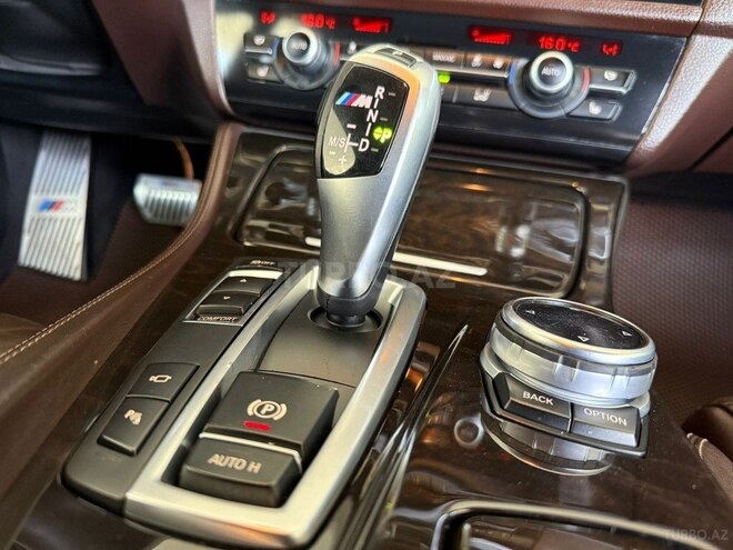 BMW 528-15