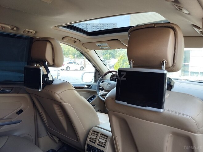 Mercedes GL 550-17