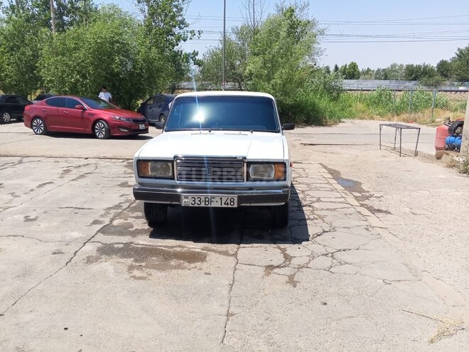 LADA (VAZ) 2107 2006, 99,000 km - 1.6 л - Şirvan