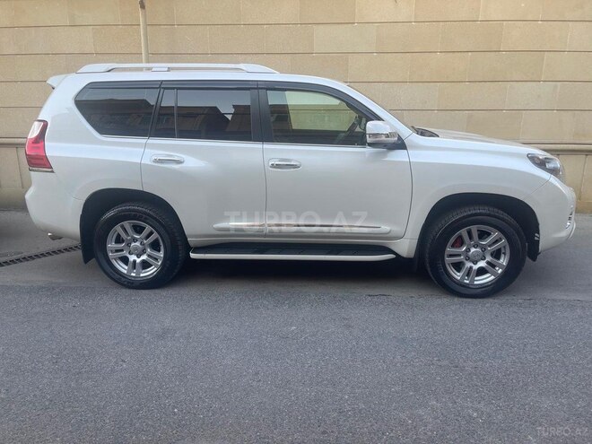 Toyota Land Cruiser Prado 2013, 218,000 km - 4.0 l - Bakı