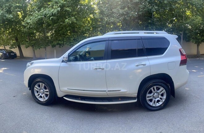 Toyota Land Cruiser Prado 2013, 218,000 km - 4.0 l - Bakı