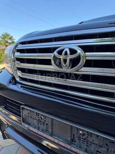Toyota Land Cruiser 2013, 200,000 km - 4.0 l - Bakı