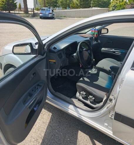Kia Rio 2005, 285,578 km - 1.5 л - Astara